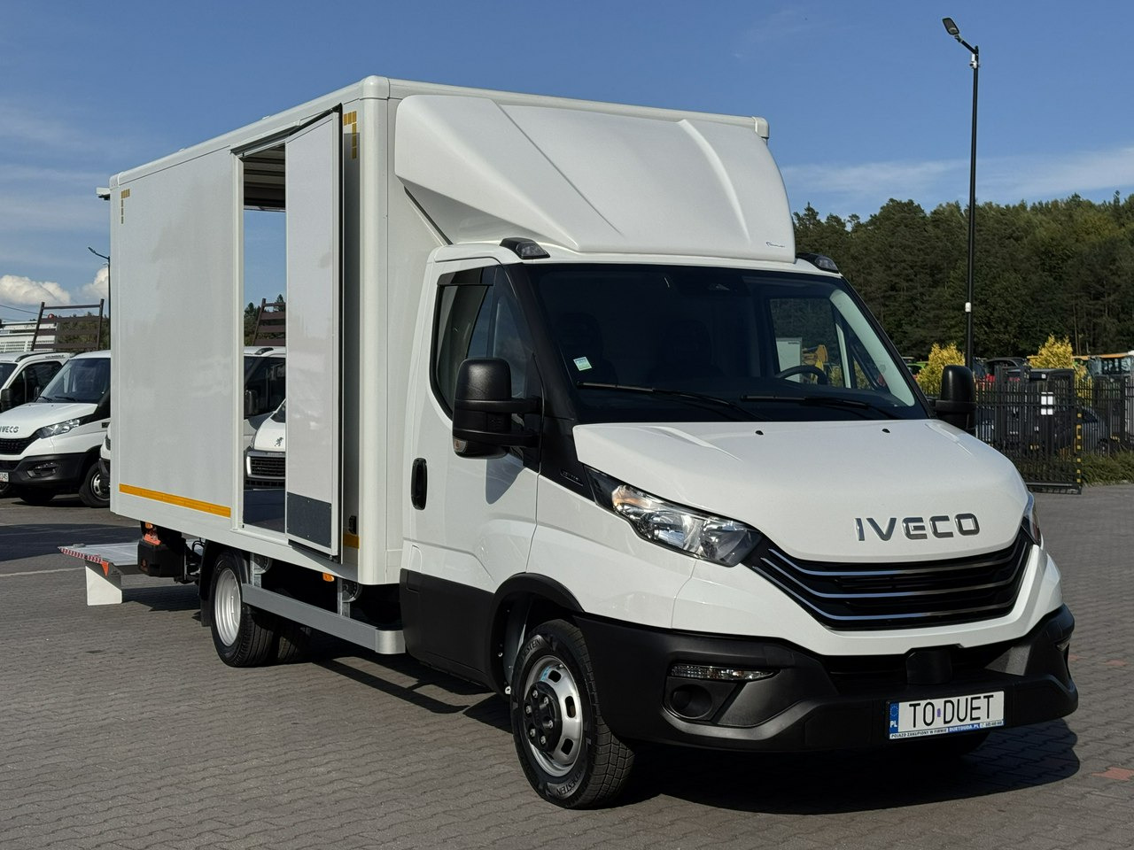 Iveco Daily 35C14 - Autre matériel: photos 4 Iveco Daily 35C14 - Autre matériel: photos 4