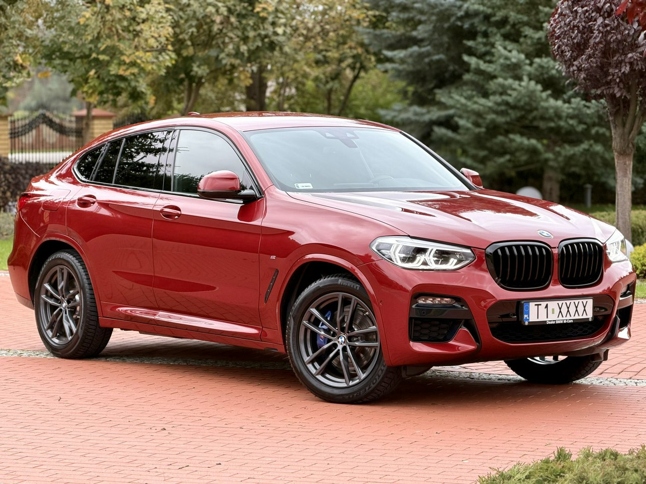 BMW X4 - SUV: photos 1 BMW X4 - SUV: photos 1