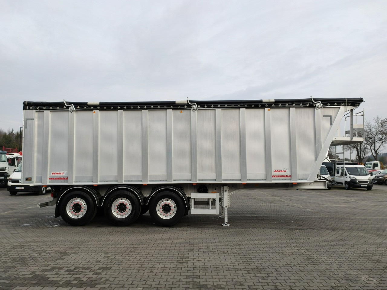 Benalu MULTIRUNNER 87 - Semi-remorque benne: photos 3 Benalu MULTIRUNNER 87 - Semi-remorque benne: photos 3