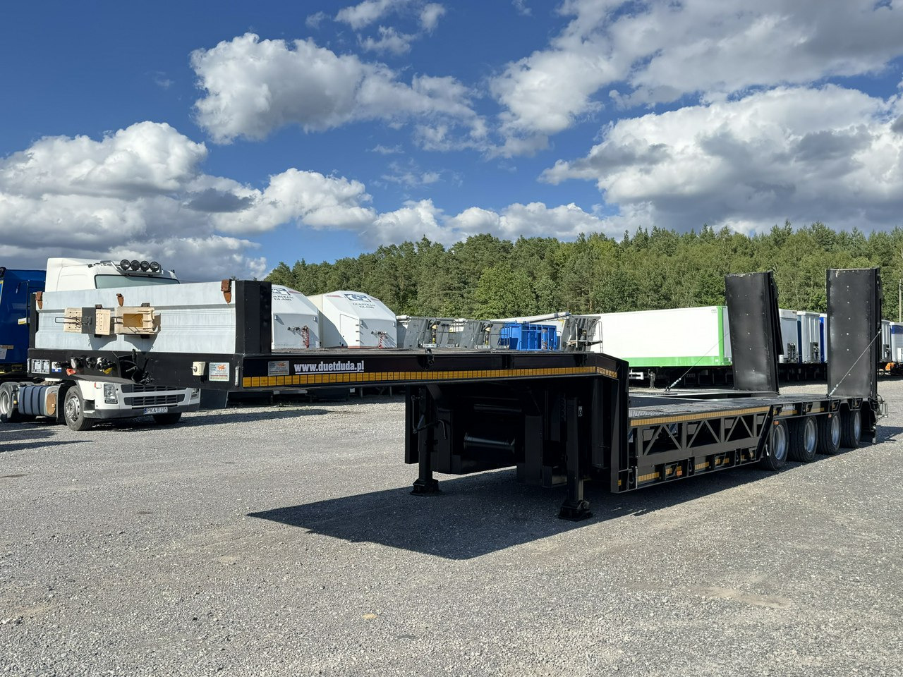 Semi-remorque surbaissé Bodex 4 osiowa NN4J Niskopodwoziówka Niskopodwozie Nowe Opony: photos 7