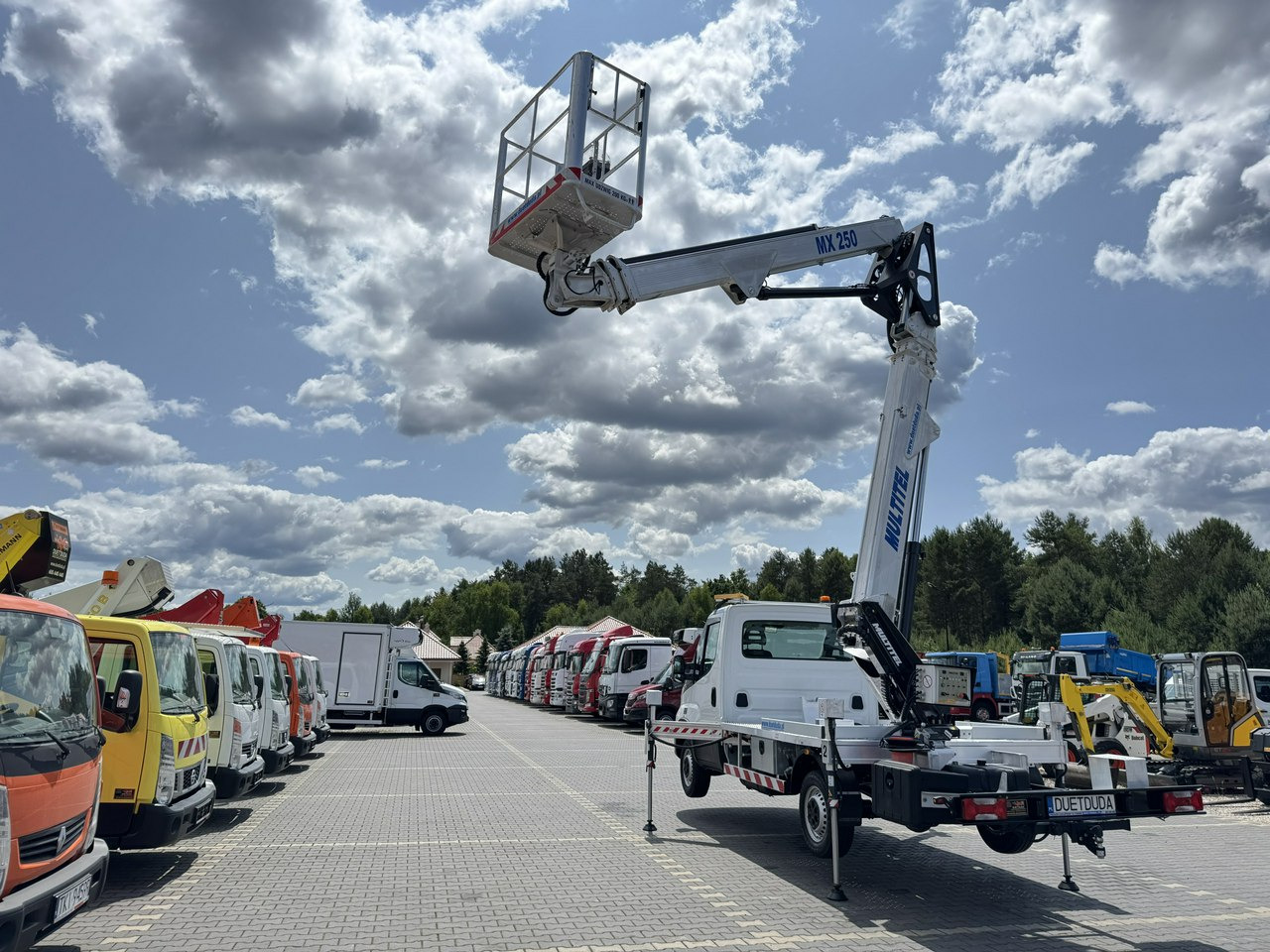 Crédit-bail de Iveco Daily 35S14 Iveco Daily 35S14: photos 21 Crédit-bail de Iveco Daily 35S14 Iveco Daily 35S14: photos 21