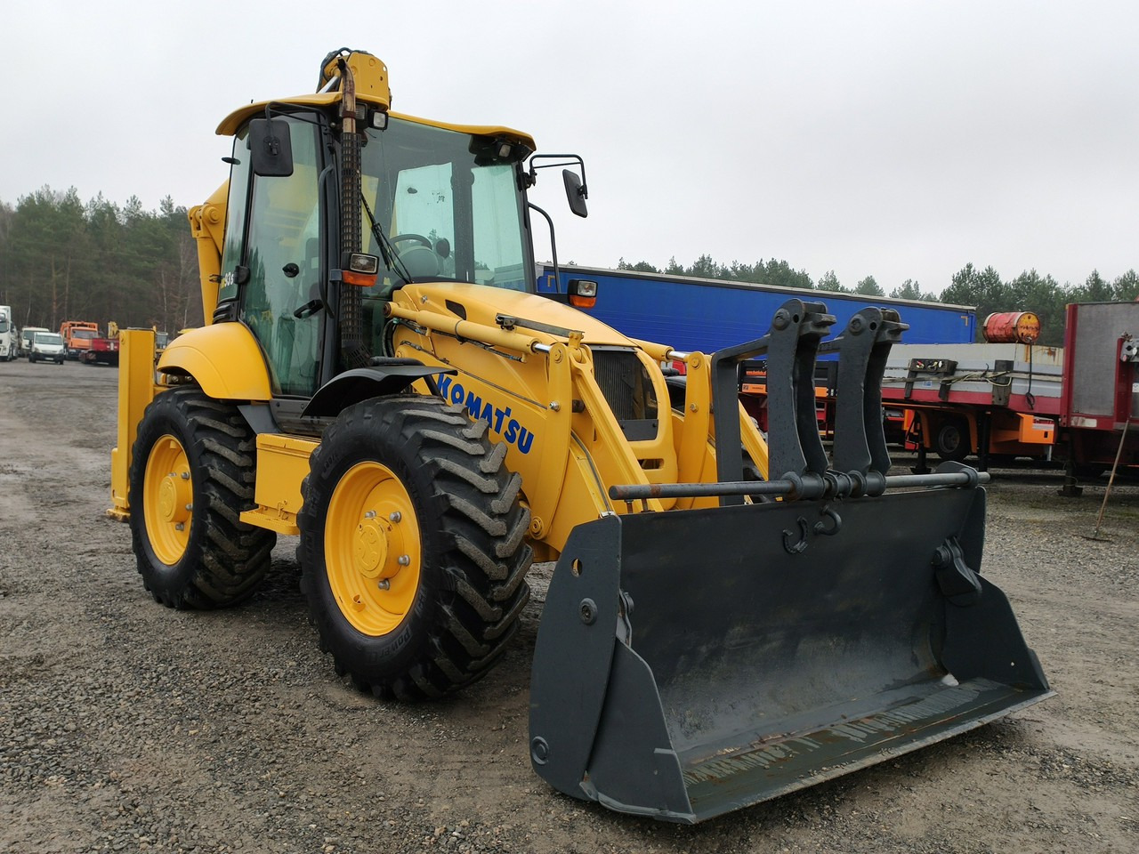 Komatsu WB 93S-5E0 Bez Luzów Zadbana Sprawna Super Stan !!! - Tractopelle: photos 2 Komatsu WB 93S-5E0 Bez Luzów Zadbana Sprawna Super Stan !!! - Tractopelle: photos 2