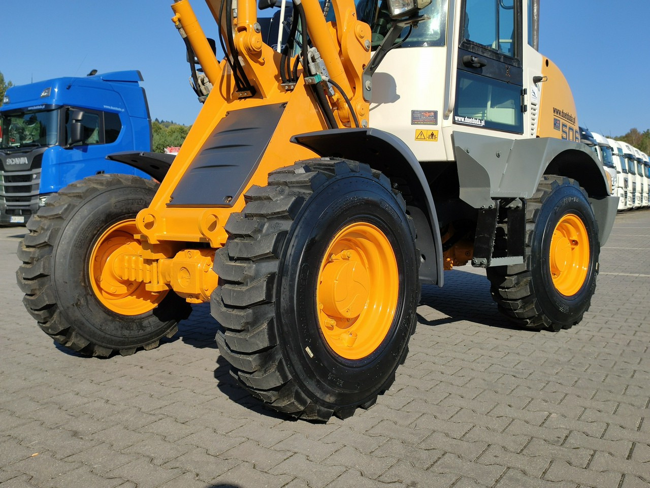 Liebherr L 506 STEREO Szybkozłącze / Łyżka Krokodyl + Widły Waga 6300kg - Valet de ferme: photos 5 Liebherr L 506 STEREO Szybkozłącze / Łyżka Krokodyl + Widły Waga 6300kg - Valet de ferme: photos 5