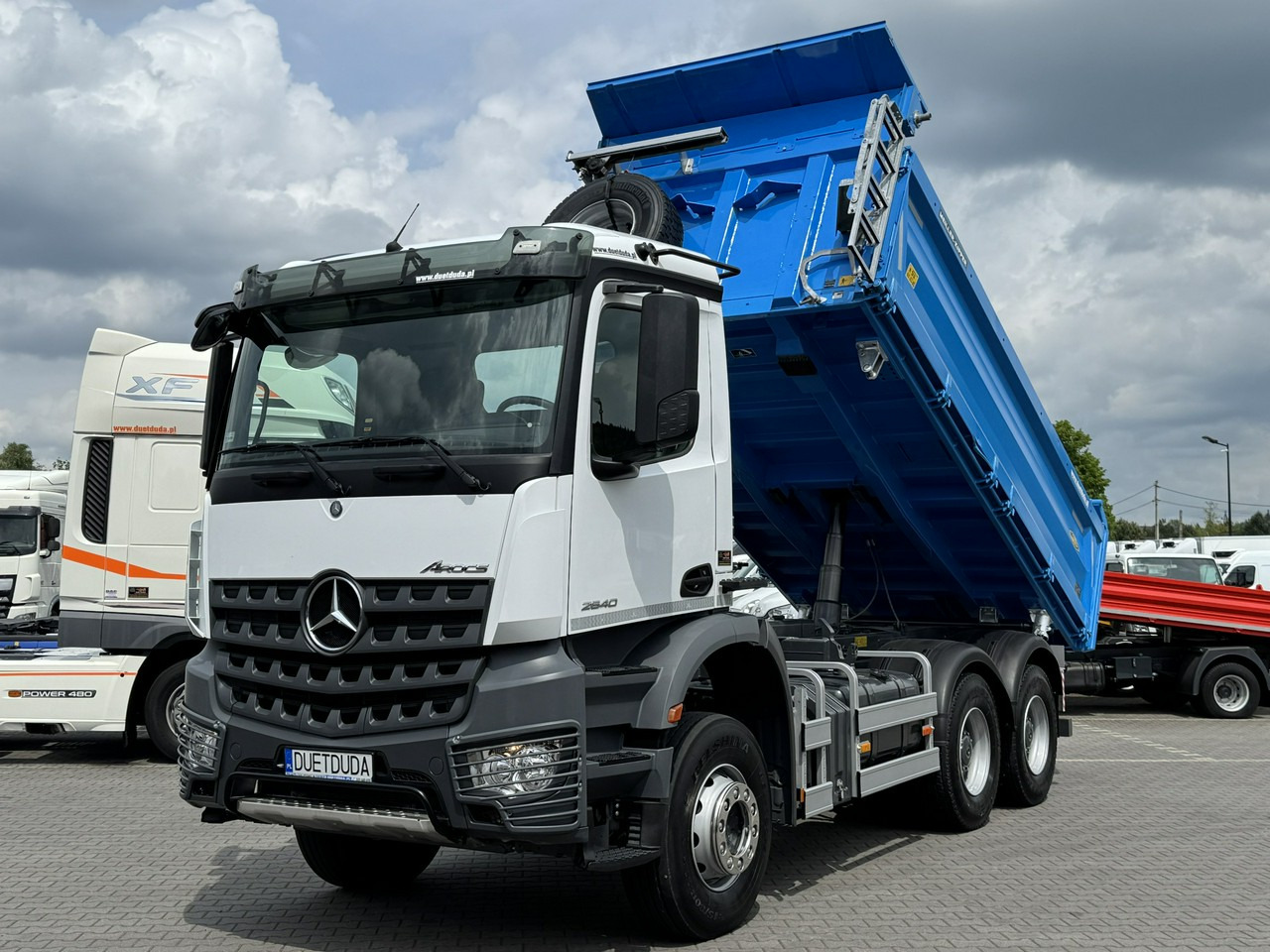 Mercedes Arocs 2640 6x4 3-Stronny Meiller-Kipper Mały Przebieg 99tys/km - Camion benne: photos 3 Mercedes Arocs 2640 6x4 3-Stronny Meiller-Kipper Mały Przebieg 99tys/km - Camion benne: photos 3