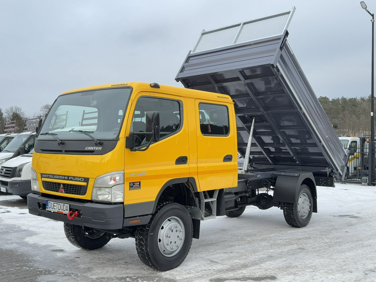 Mitsubishi Canter Fuso 4x4 17C18D 4.9/180KM Wywrotka 3-stronna - Camion benne: photos 5 Mitsubishi Canter Fuso 4x4 17C18D 4.9/180KM Wywrotka 3-stronna - Camion benne: photos 5