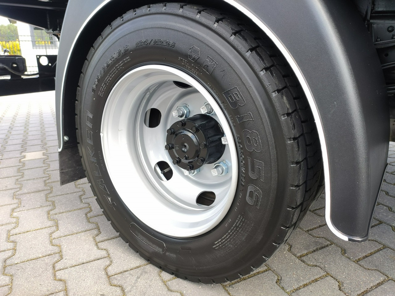 Camion benne Mitsubishi Canter Fuso 9C18 3.0/180KM Automat, HDS FASSI F30 Wywrotka 3-str: photos 26 Camion benne Mitsubishi Canter Fuso 9C18 3.0/180KM Automat, HDS FASSI F30 Wywrotka 3-str: photos 26