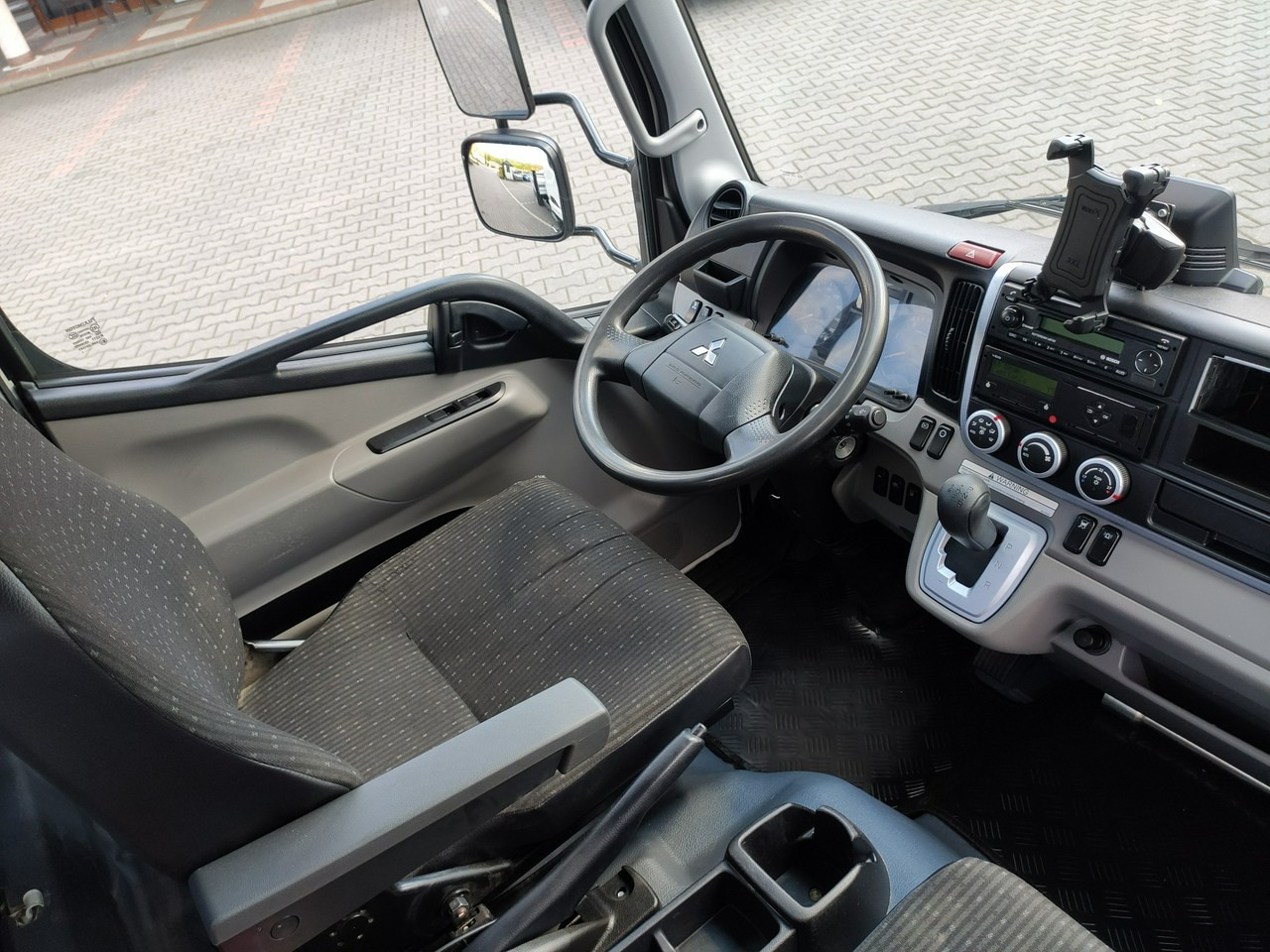 Camion benne Mitsubishi Canter Fuso 9C18 3.0/180KM Automat, HDS FASSI F30 Wywrotka 3-str: photos 30 Camion benne Mitsubishi Canter Fuso 9C18 3.0/180KM Automat, HDS FASSI F30 Wywrotka 3-str: photos 30