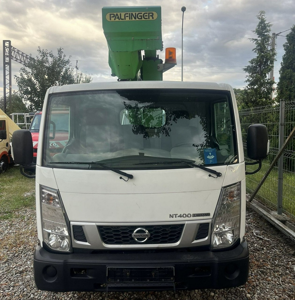 Nissan Cabstar Zwyżka Podmośnik Koszowy PALFINGER P240 AXE UDT - Camion avec nacelle: photos 2 Nissan Cabstar Zwyżka Podmośnik Koszowy PALFINGER P240 AXE UDT - Camion avec nacelle: photos 2