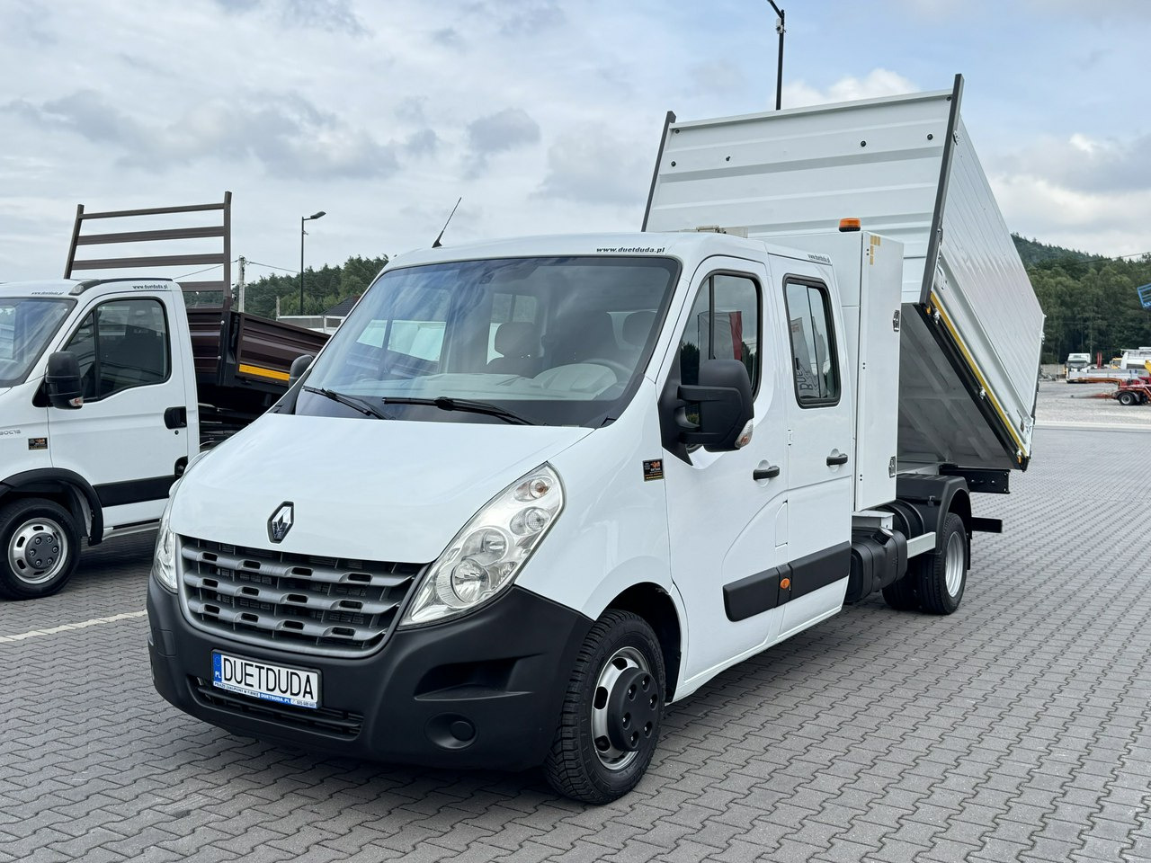 Renault Master - Utilitaire benne: photos 5 Renault Master - Utilitaire benne: photos 5