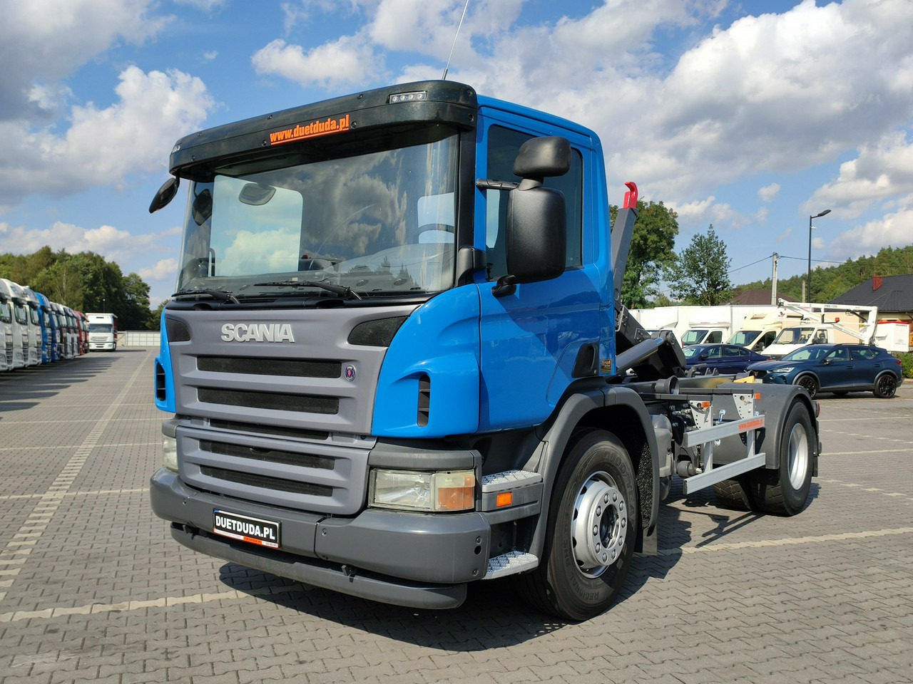 Scania P 280 N321 EURO 5 Hakowiec Hak 4x2 SKIBICKI - Camion ampliroll: photos 4 Scania P 280 N321 EURO 5 Hakowiec Hak 4x2 SKIBICKI - Camion ampliroll: photos 4