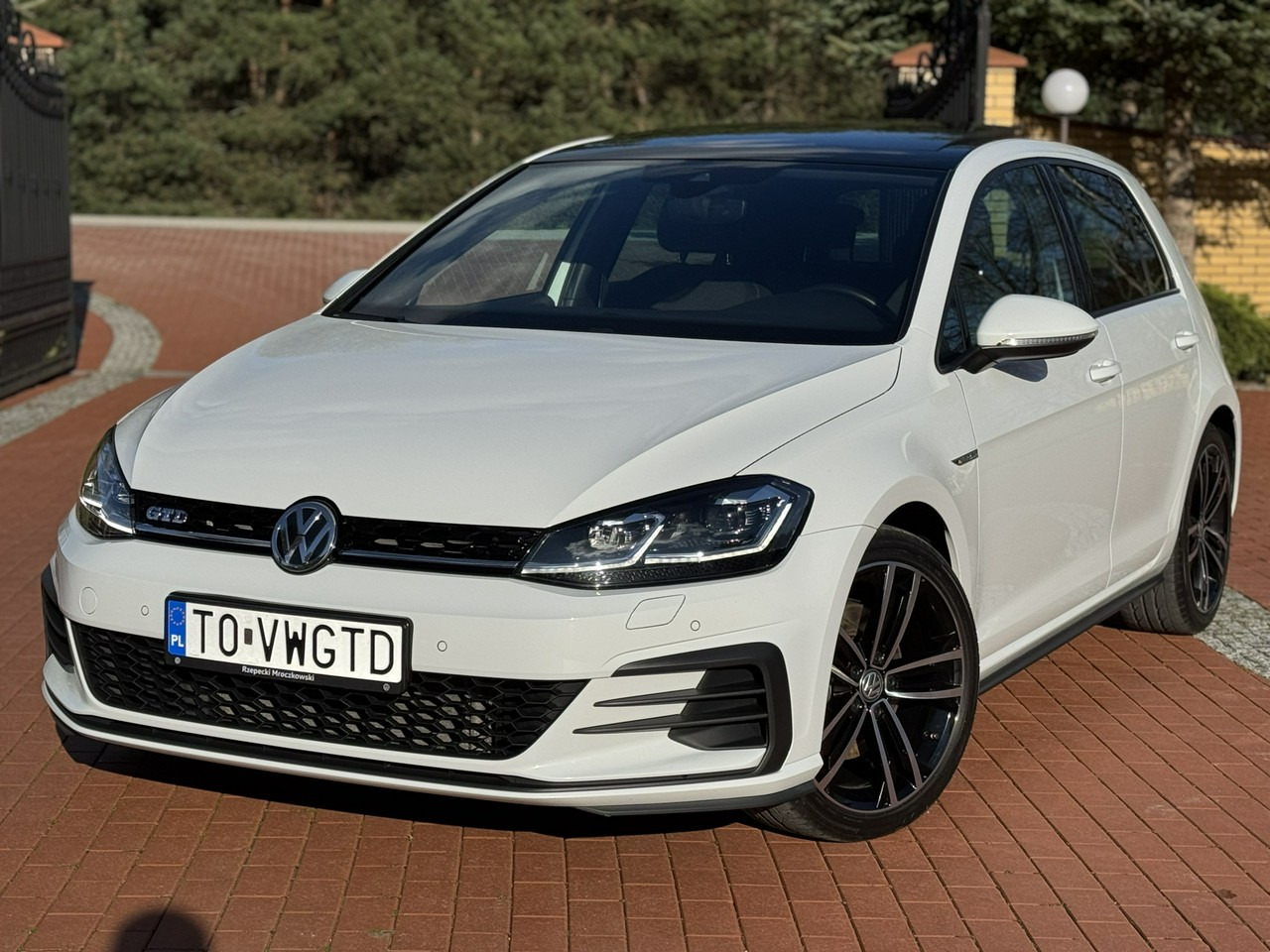 Volkswagen Golf - Voiture à hayon: photos 2 Volkswagen Golf - Voiture à hayon: photos 2
