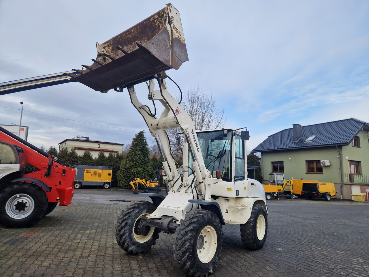 Chargeuse sur pneus VOLVO L 30 B – Z/X: photos 8
