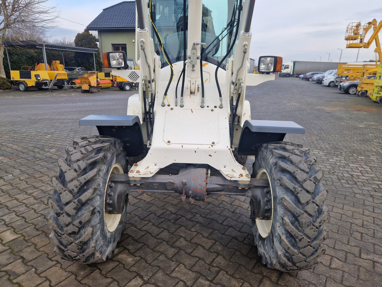 Chargeuse sur pneus VOLVO L 30 B – Z/X: photos 9
