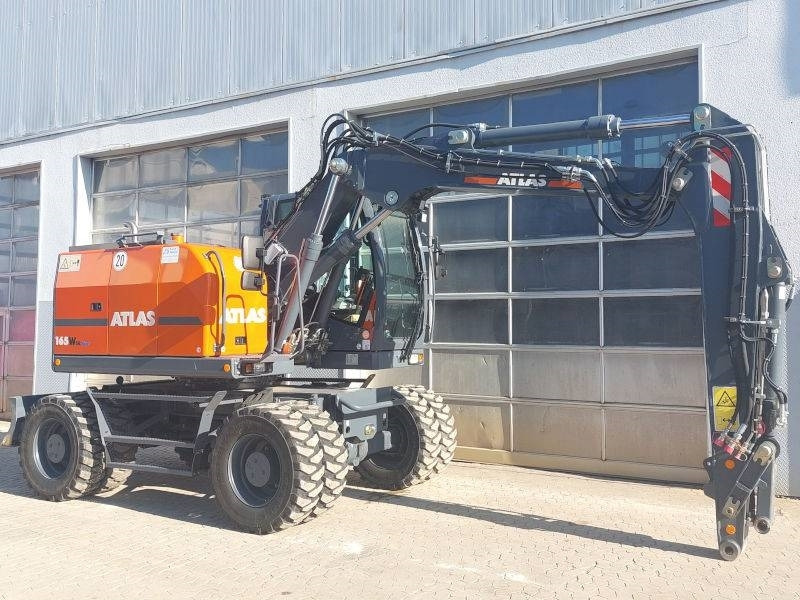 Atlas 165 W - Pelle sur pneus: photos 4 Atlas 165 W - Pelle sur pneus: photos 4