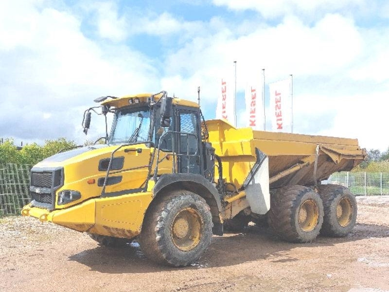 Bell B 20 E  - Tombereau articulé: photos 2 Bell B 20 E  - Tombereau articulé: photos 2