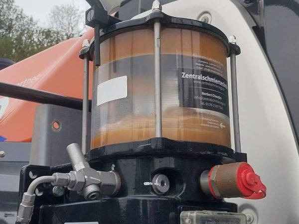 Chargeuse sur pneus Hitachi ZW 310-6: photos 8