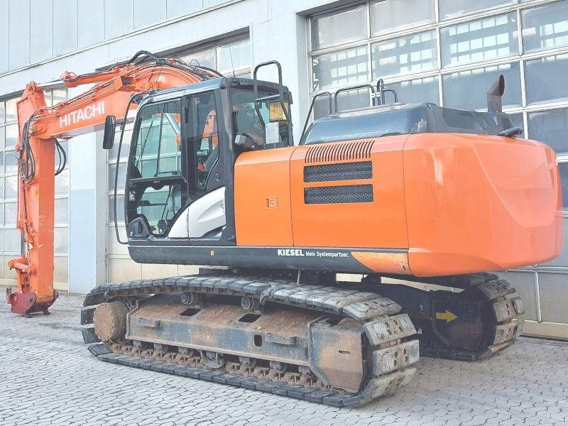 Hitachi ZX 190 LCN-6 - Pelle sur chenille: photos 3 Hitachi ZX 190 LCN-6 - Pelle sur chenille: photos 3