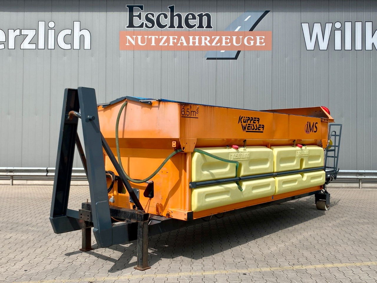 Epandeur de sable Küpper-Weisser|IMSSN 8m³Salzstreuer*auf Gestell: photos 1