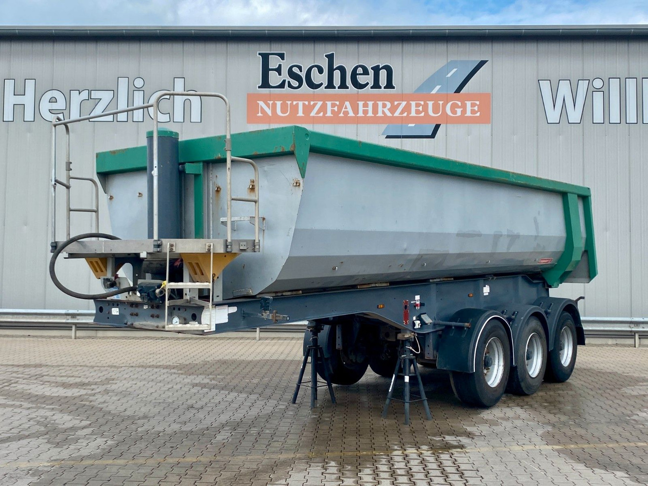 Langendorf SKS-HS 24/29 | Stahl 23m³*Luft-Lift*BPW*EBS - Semi-remorque benne: photos 1 Langendorf SKS-HS 24/29 | Stahl 23m³*Luft-Lift*BPW*EBS - Semi-remorque benne: photos 1