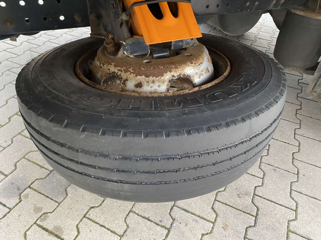 MAN TGL 8.210 4x2 BL - Camion plateau: photos 3 MAN TGL 8.210 4x2 BL - Camion plateau: photos 3