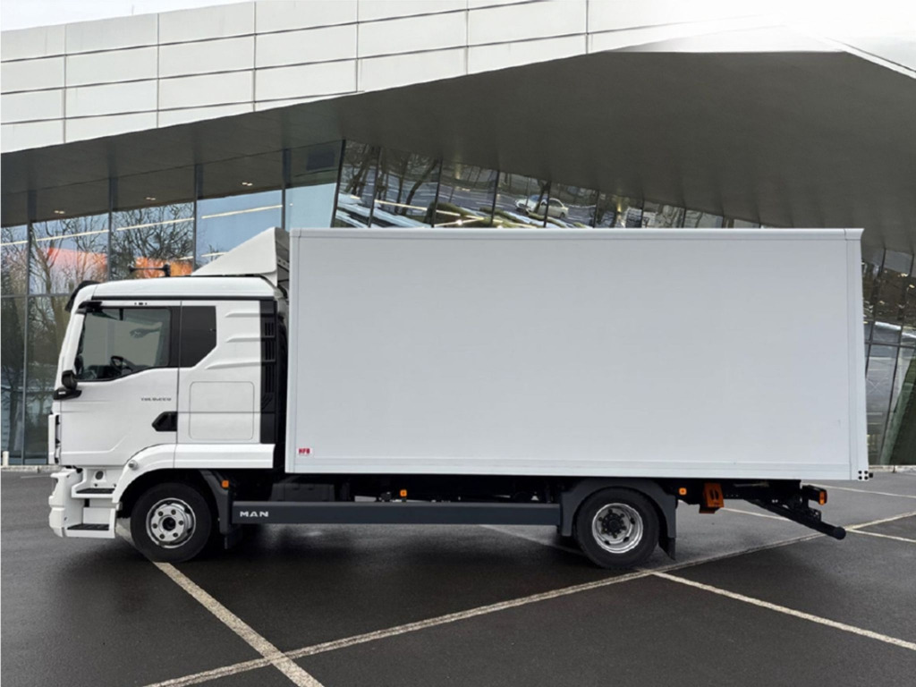 MAN TGL 8.220 4x2 BL - Camion fourgon: photos 2 MAN TGL 8.220 4x2 BL - Camion fourgon: photos 2