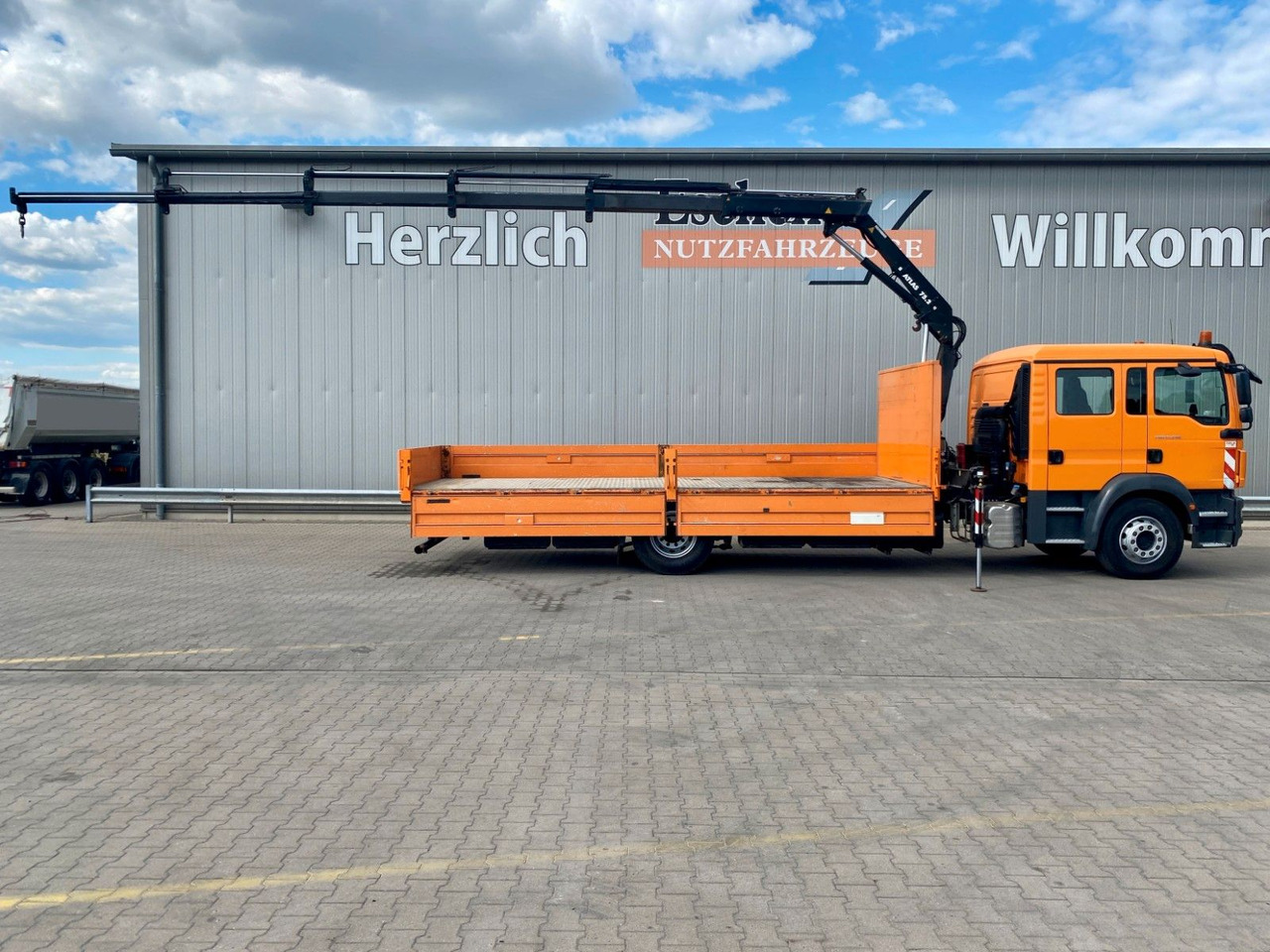MAN TGM 15.290 DOKA|Atlas AK 75,2*Funk*4x Sitze*Navi - Camion plateau, Camion grue: photos 2 MAN TGM 15.290 DOKA|Atlas AK 75,2*Funk*4x Sitze*Navi - Camion plateau, Camion grue: photos 2