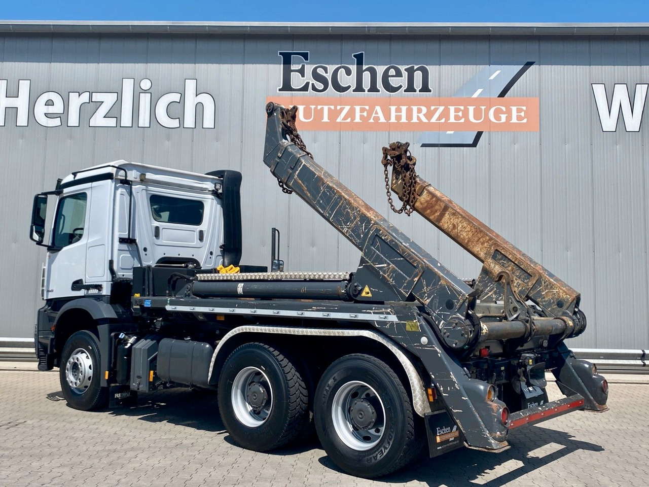 Mercedes-Benz Arocs 2643 6x4| MEILLER AK16 Tele*Klima*AHK*1.Hd - Camion benne: photos 3 Mercedes-Benz Arocs 2643 6x4| MEILLER AK16 Tele*Klima*AHK*1.Hd - Camion benne: photos 3