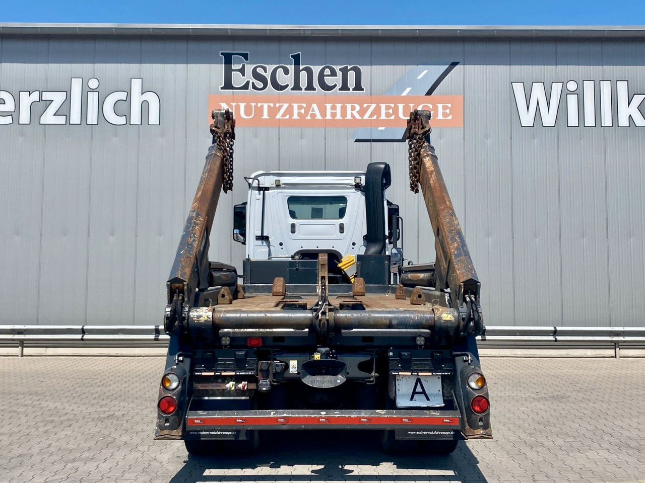 Mercedes-Benz Arocs 2643 6x4| MEILLER AK16 Tele*Klima*AHK*1.Hd - Camion benne: photos 4 Mercedes-Benz Arocs 2643 6x4| MEILLER AK16 Tele*Klima*AHK*1.Hd - Camion benne: photos 4