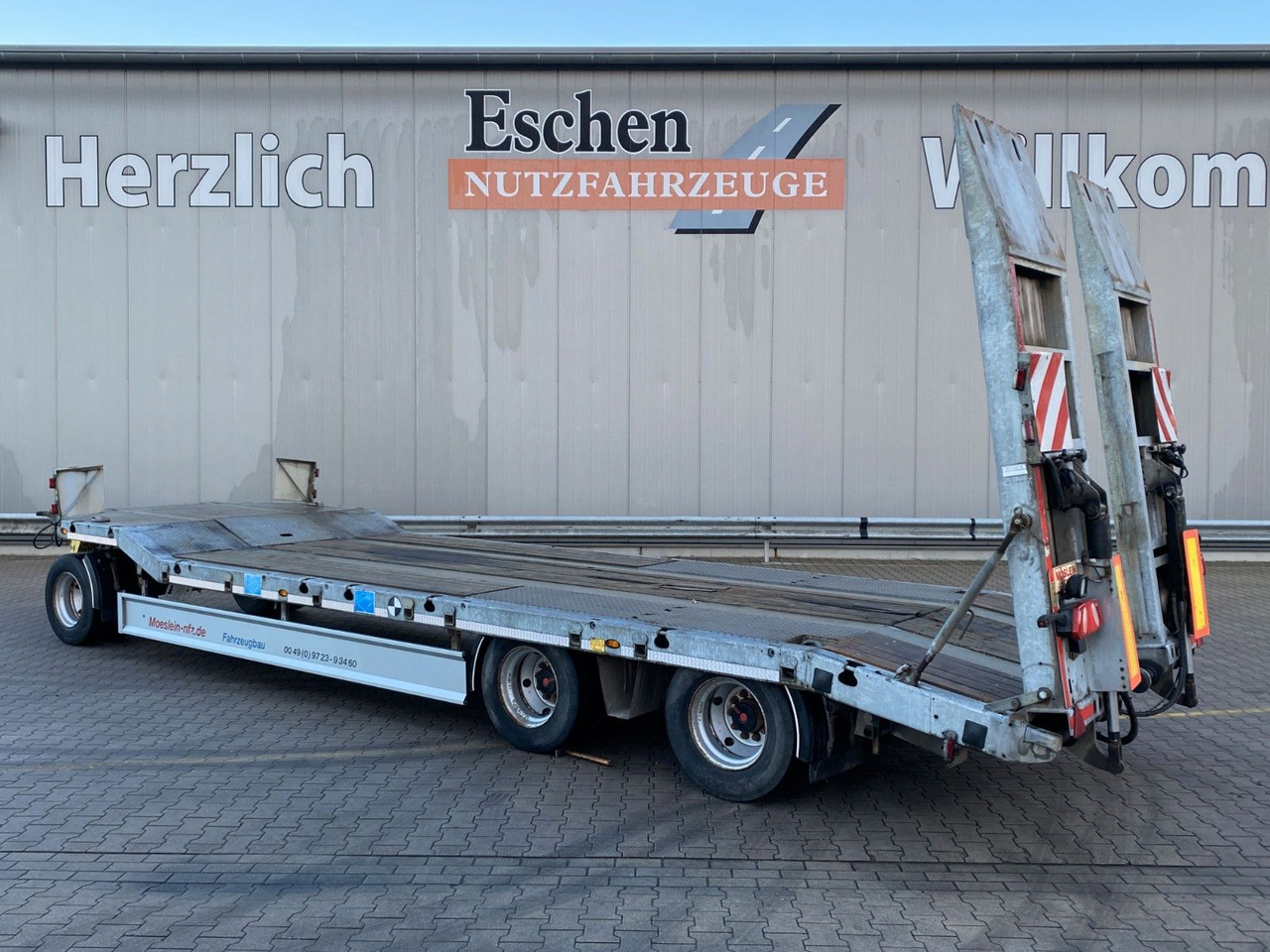Möslein TF3-P | verzinktes Chassis*hydr. Rampen*Blatt - Remorque porte-engin surbaissée: photos 3 Möslein TF3-P | verzinktes Chassis*hydr. Rampen*Blatt - Remorque porte-engin surbaissée: photos 3