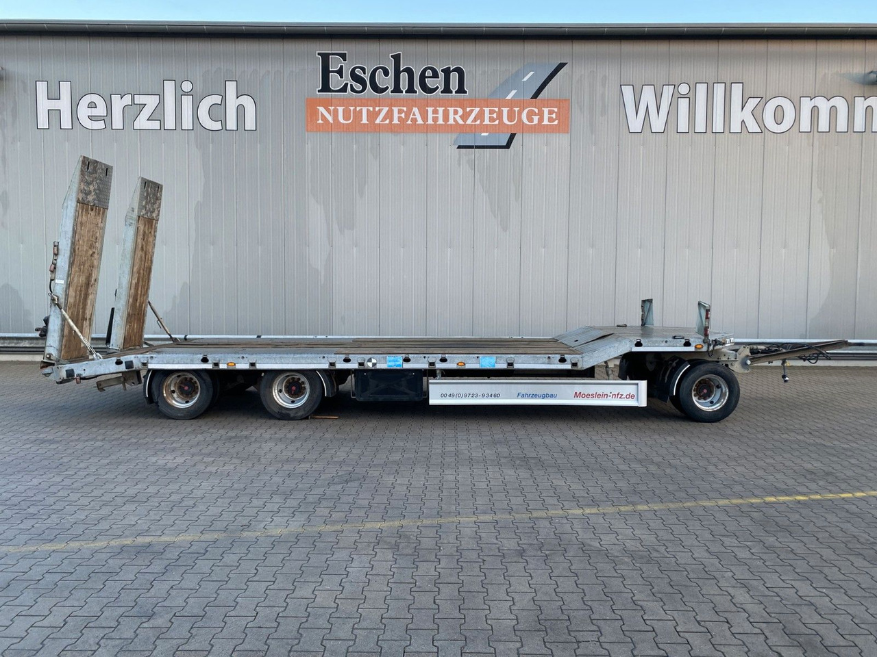 Möslein TF3-P | verzinktes Chassis*hydr. Rampen*Blatt - Remorque porte-engin surbaissée: photos 5 Möslein TF3-P | verzinktes Chassis*hydr. Rampen*Blatt - Remorque porte-engin surbaissée: photos 5