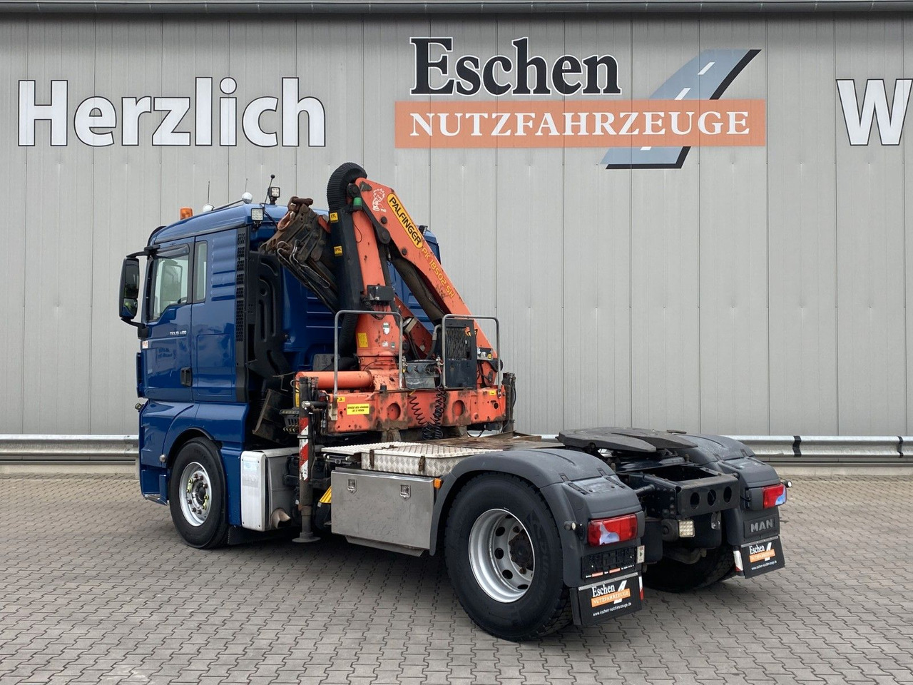 MAN TGX 18.400 BL Palfinger PK18.502*FUNK*Navi*Kran - Tracteur routier: photos 3 MAN TGX 18.400 BL Palfinger PK18.502*FUNK*Navi*Kran - Tracteur routier: photos 3