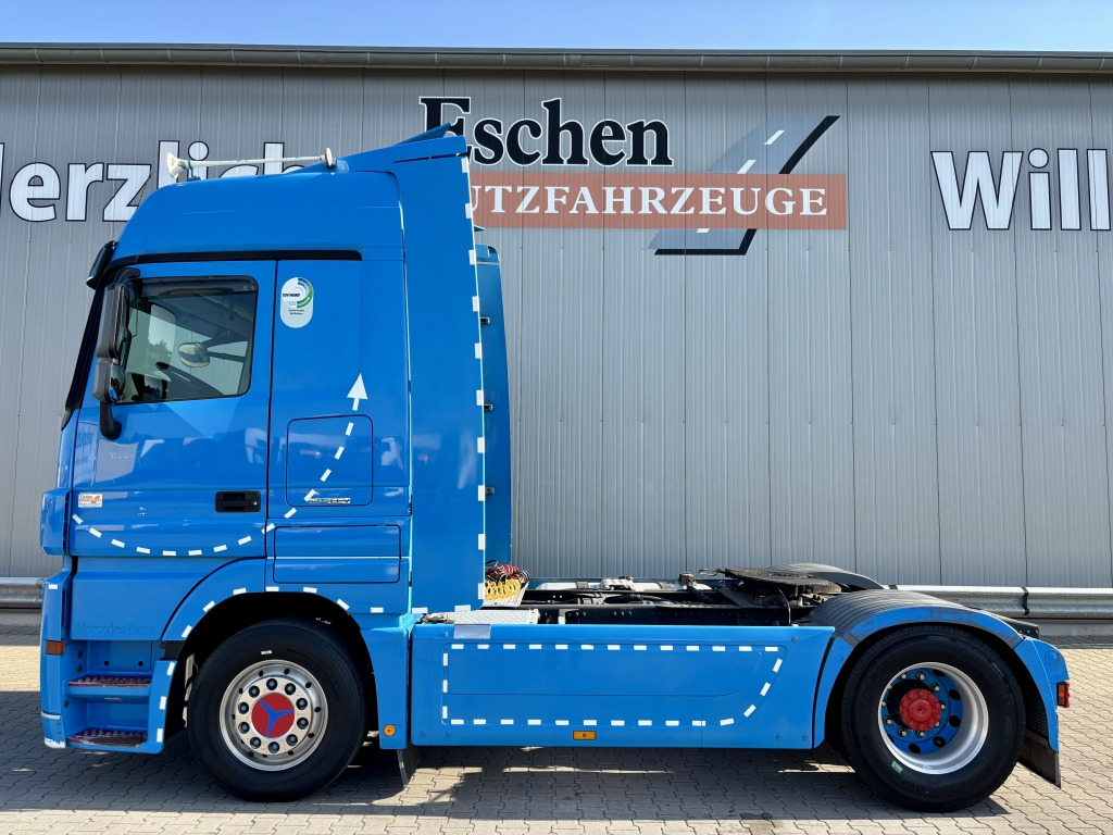 Mercedes-Benz 1844 LS - Tracteur routier: photos 2 Mercedes-Benz 1844 LS - Tracteur routier: photos 2