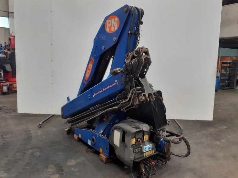 Grúa PM 15523 - Grue auxiliaire pour Camion: photos 1 Grúa PM 15523 - Grue auxiliaire pour Camion: photos 1