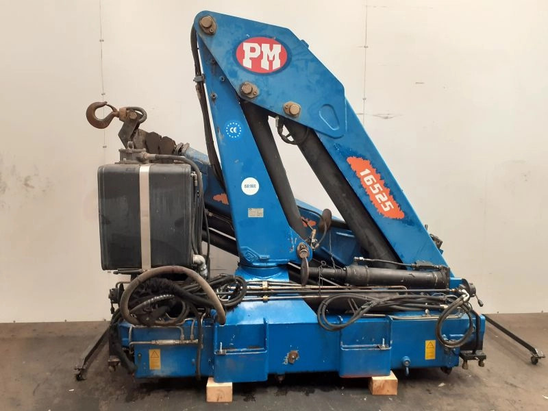 Grúa PM 16 - Grue auxiliaire pour Camion: photos 4 Grúa PM 16 - Grue auxiliaire pour Camion: photos 4