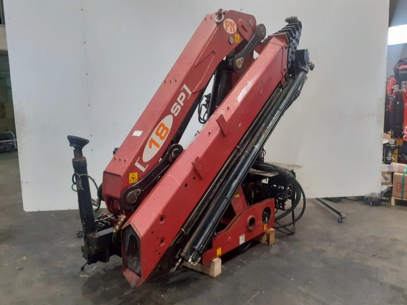 Grúa PM 18 SP - Grue auxiliaire pour Camion: photos 3 Grúa PM 18 SP - Grue auxiliaire pour Camion: photos 3