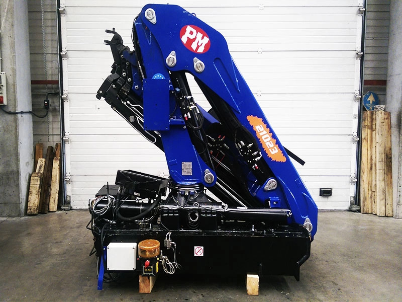 Grúa PM 21023 - Grue auxiliaire pour Camion: photos 4 Grúa PM 21023 - Grue auxiliaire pour Camion: photos 4