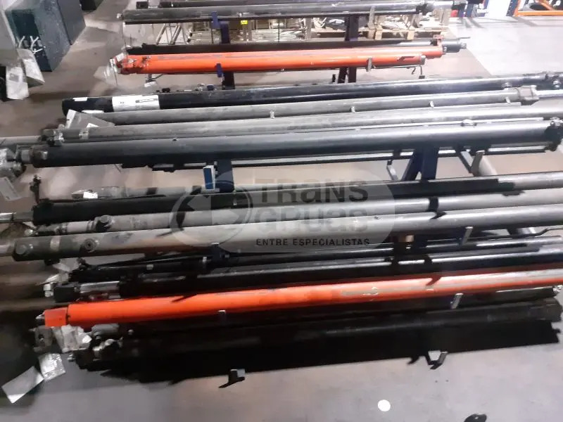 Grúa PM 23 solo para recambios - Grue auxiliaire pour Camion: photos 5 Grúa PM 23 solo para recambios - Grue auxiliaire pour Camion: photos 5