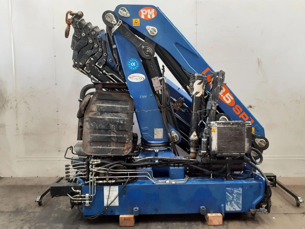 Grúa PM 23526 SP - Grue auxiliaire pour Camion: photos 2 Grúa PM 23526 SP - Grue auxiliaire pour Camion: photos 2