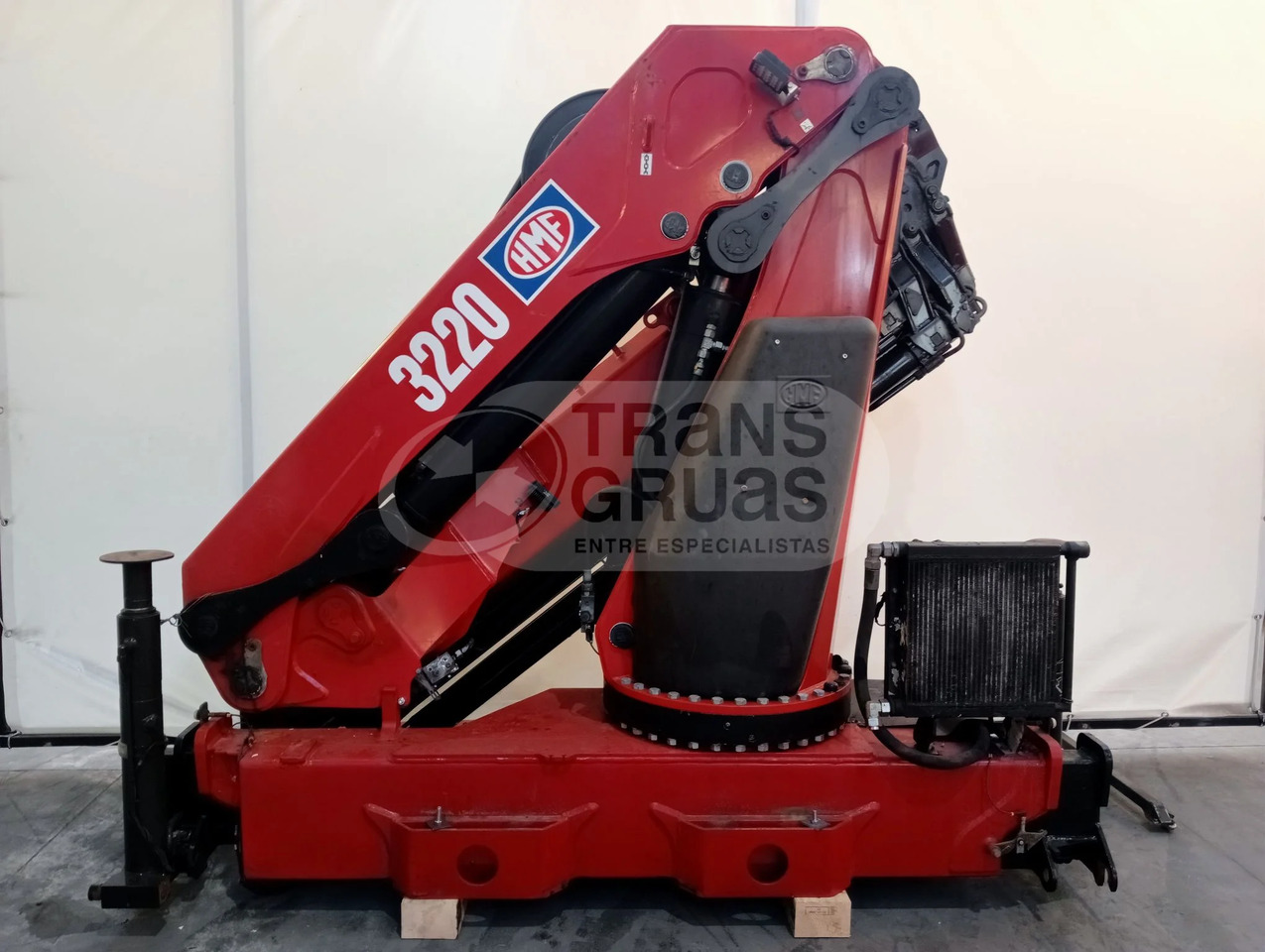 Grúa hidráulica HMF 3220 K - Grue auxiliaire: photos 1 Grúa hidráulica HMF 3220 K - Grue auxiliaire: photos 1