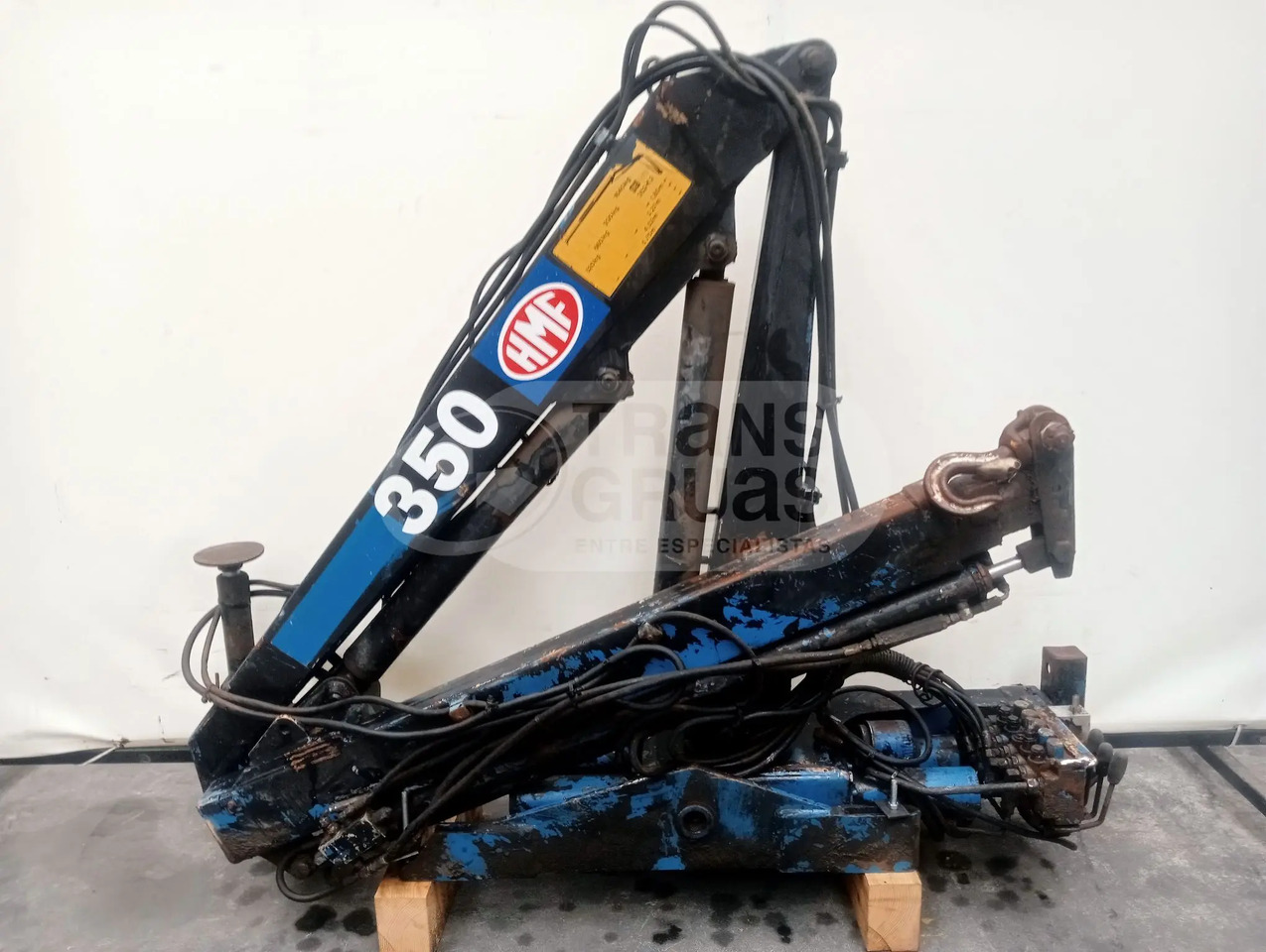 Grúa hidráulica HMF 352 K2 - Grue auxiliaire: photos 1 Grúa hidráulica HMF 352 K2 - Grue auxiliaire: photos 1