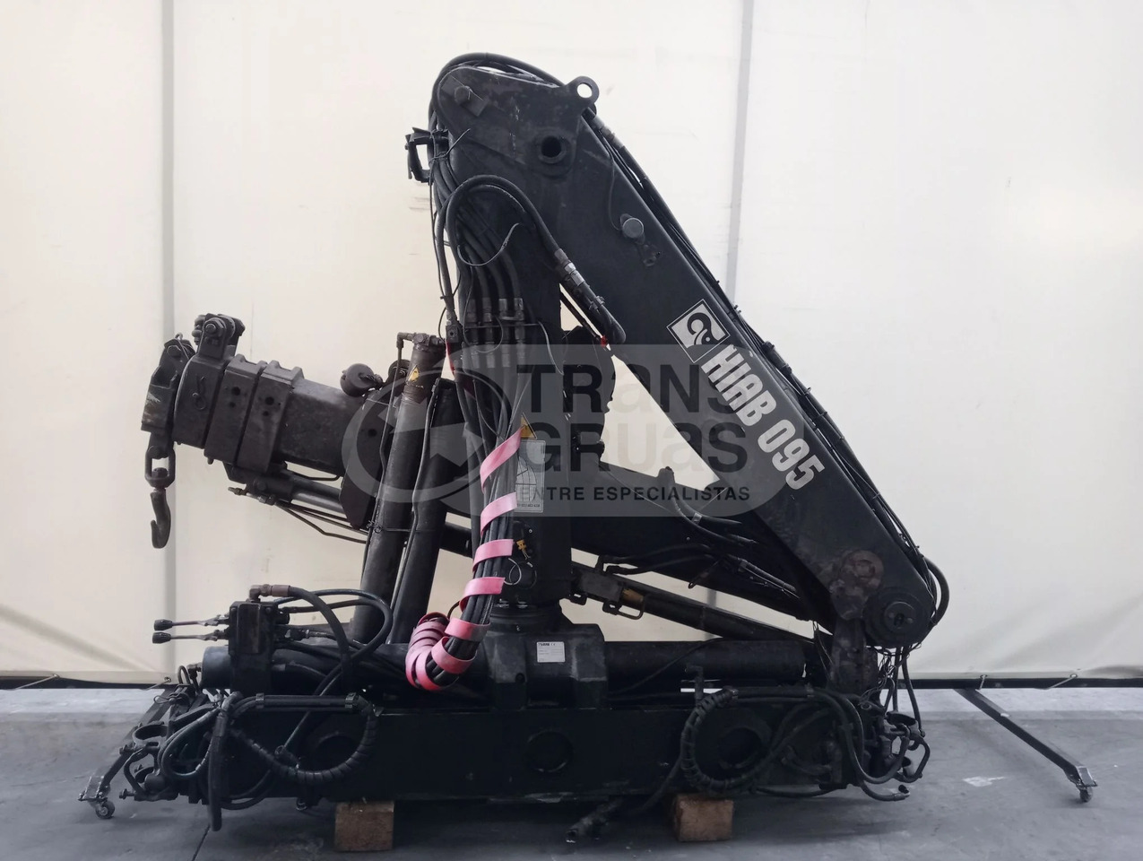 Grúa hidráulica Hiab 095-3 - Grue auxiliaire: photos 1 Grúa hidráulica Hiab 095-3 - Grue auxiliaire: photos 1