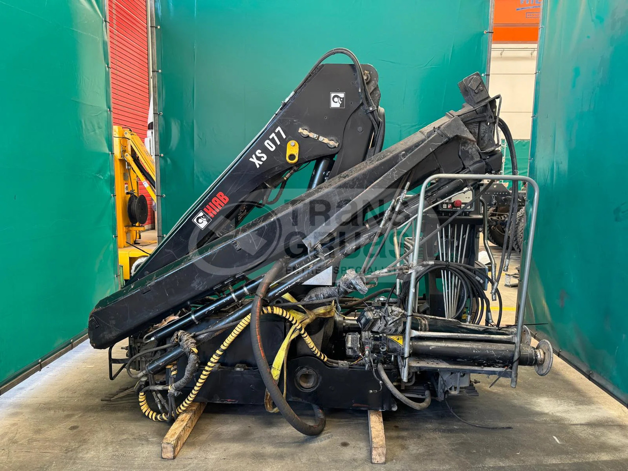 Grúa hidráulica Hiab B-2 Duo - Grue auxiliaire: photos 2 Grúa hidráulica Hiab B-2 Duo - Grue auxiliaire: photos 2