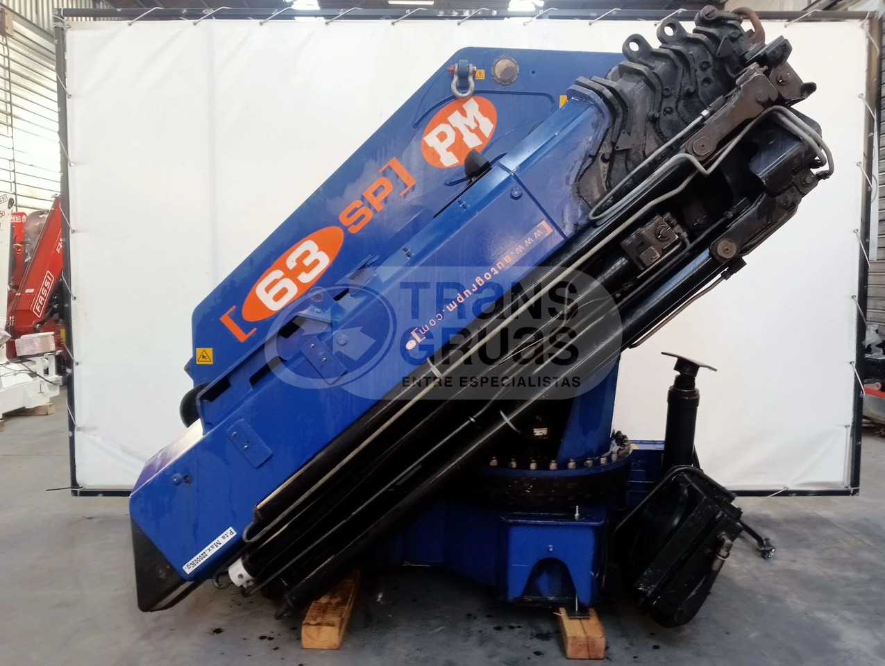 Grúa hidráulica PM 63 - Grue auxiliaire: photos 1 Grúa hidráulica PM 63 - Grue auxiliaire: photos 1