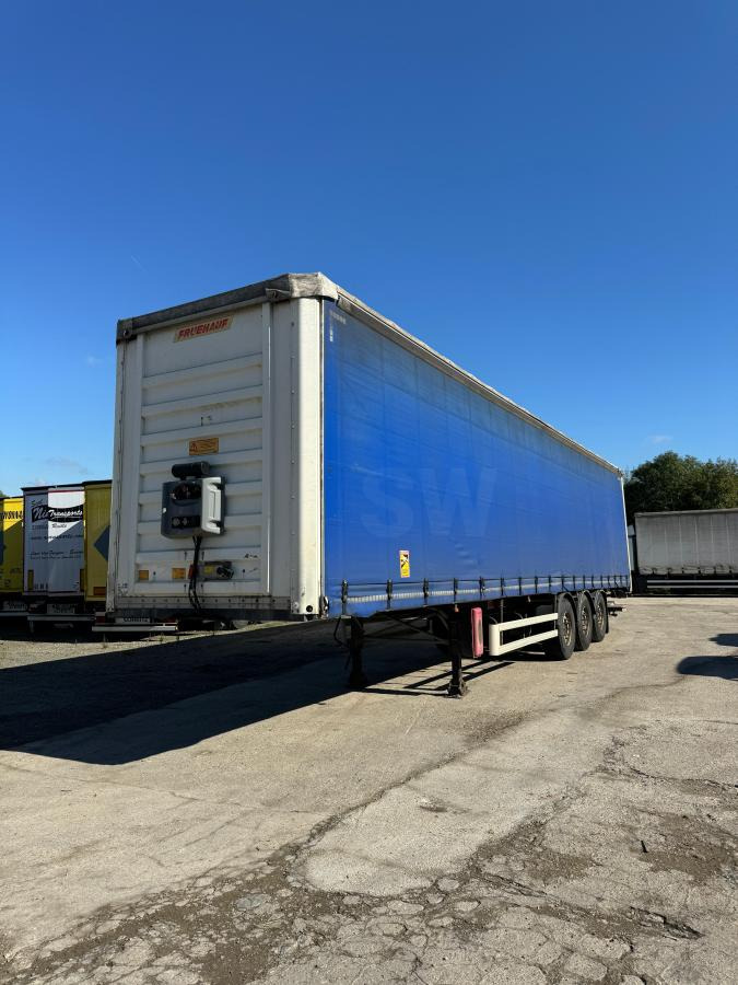 Fruehauf - Semi-remorque rideaux coulissants: photos 1 Fruehauf - Semi-remorque rideaux coulissants: photos 1