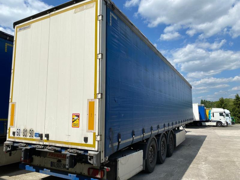 Fruehauf - Semi-remorque rideaux coulissants: photos 4 Fruehauf - Semi-remorque rideaux coulissants: photos 4