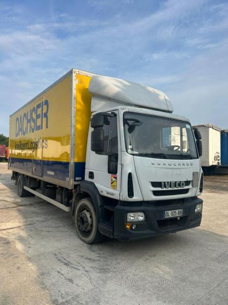 Iveco Eurocargo 160E18 - Camion fourgon: photos 1 Iveco Eurocargo 160E18 - Camion fourgon: photos 1