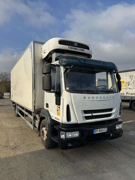 Iveco Eurocargo 160E30 - Camion frigorifique: photos 1 Iveco Eurocargo 160E30 - Camion frigorifique: photos 1