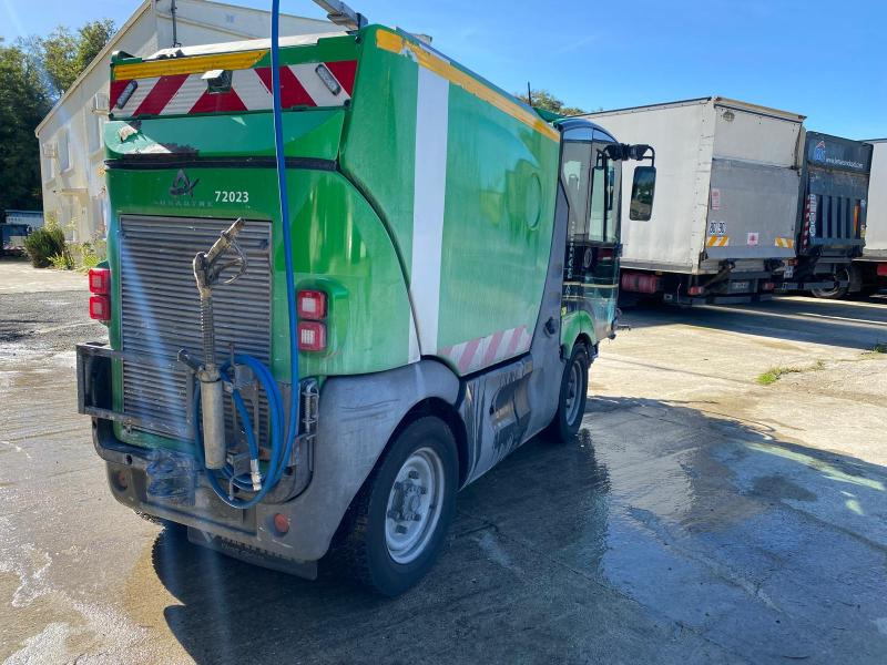 Mathieu Azura MC210 - Balayeuse de voirie: photos 3 Mathieu Azura MC210 - Balayeuse de voirie: photos 3