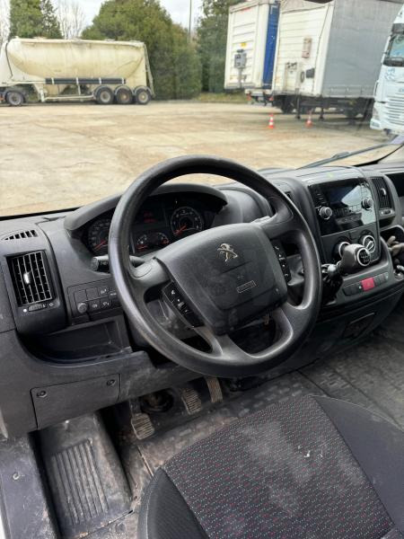 Peugeot Boxer - Fourgon utilitaire: photos 3 Peugeot Boxer - Fourgon utilitaire: photos 3