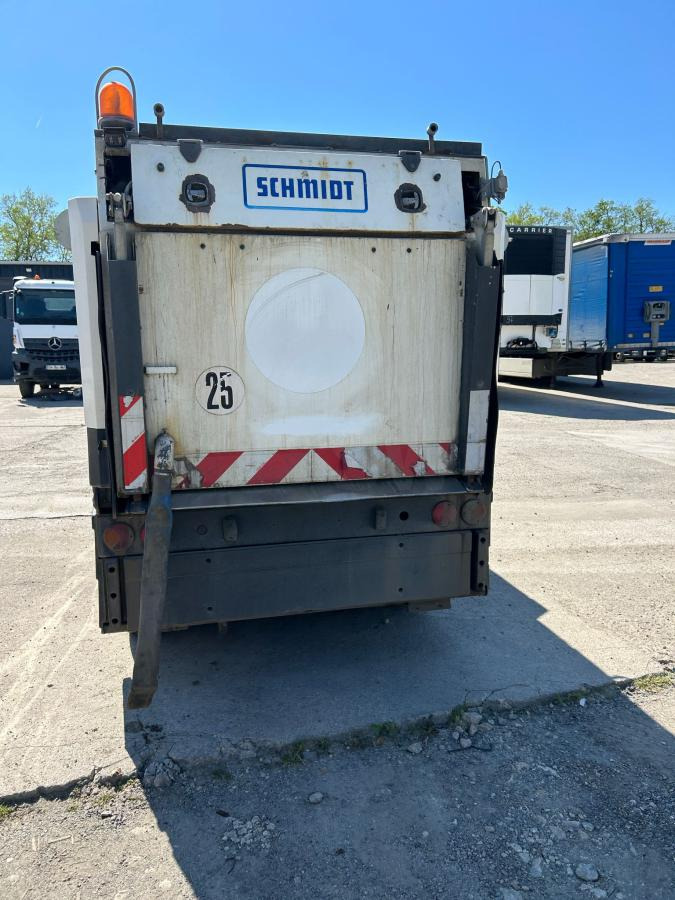 Schmidt Clingo 500 Compact 400 - Balayeuse de voirie: photos 3 Schmidt Clingo 500 Compact 400 - Balayeuse de voirie: photos 3